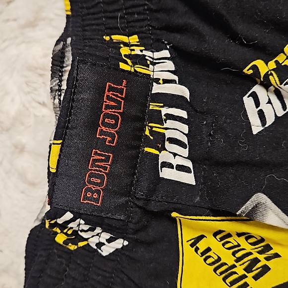 Bon Jovi 'Slippery When Wet' boxer shorts Large (36-38) workout vintage - Picture 7 of 7